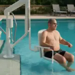 Progettare una piscina accessibile a tutti: idee che garantiscono comfort anche a persone con disabilità