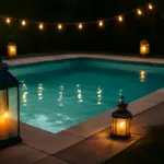 Lanterne e luci per piscine: come disporle per creare atmosfera senza rischi elettrici
