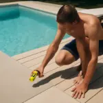 Qual è il miglior rivestimento per il solarium piscina? Il consiglio degli esperti per non scottarsi mai